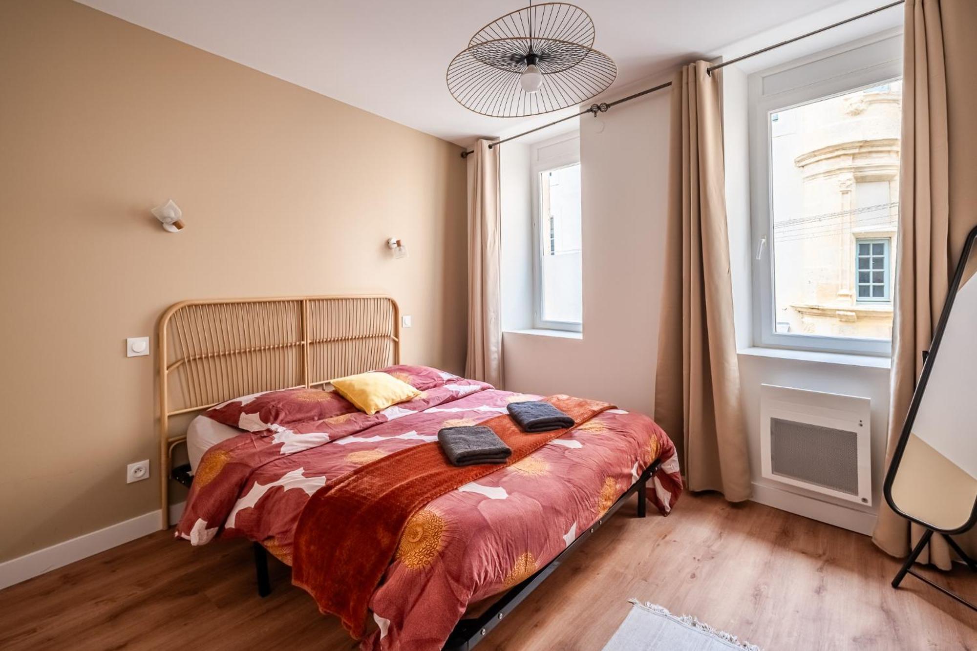 Chaleureux Appartement, Centre Ville Narbonne Exterior photo